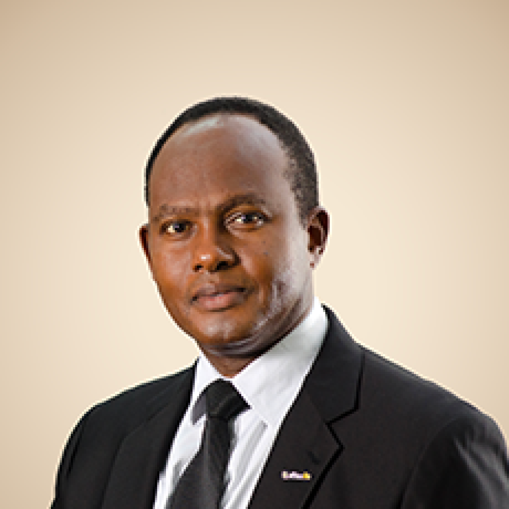 Dr Corneille KAREKEZI